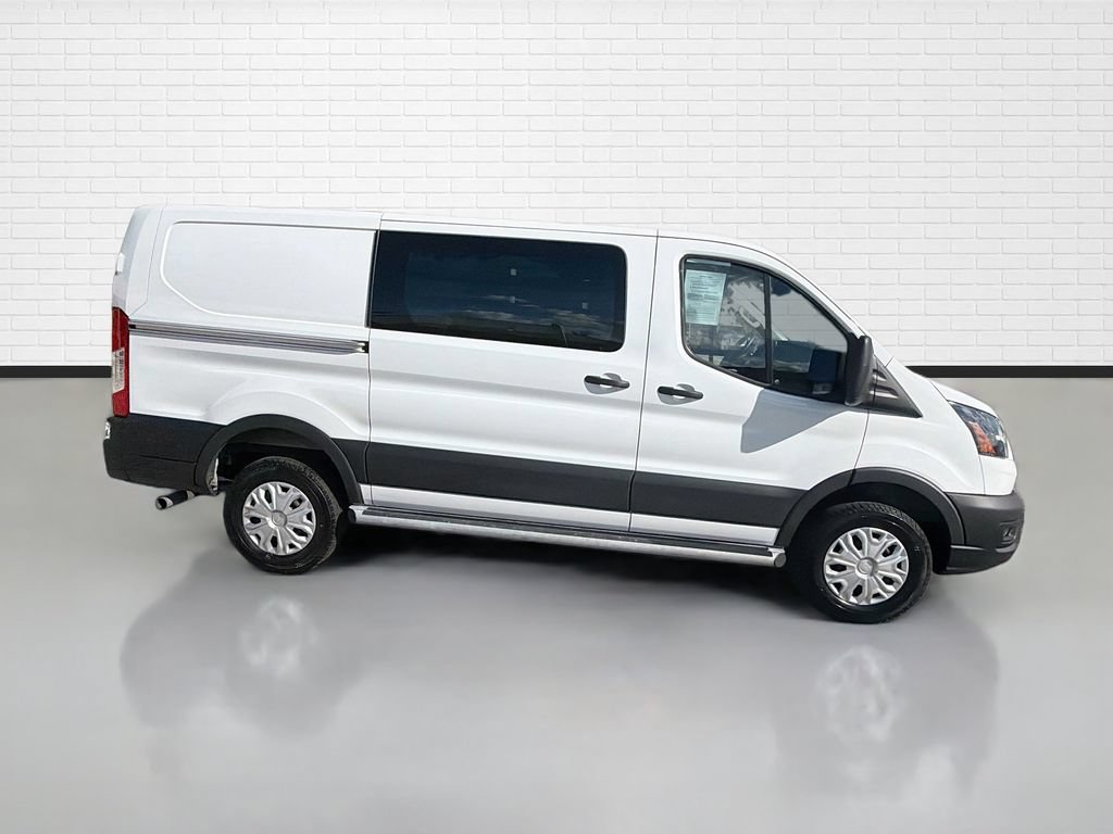Used 2025 Ford Transit 250 Low Roof RWD image 10