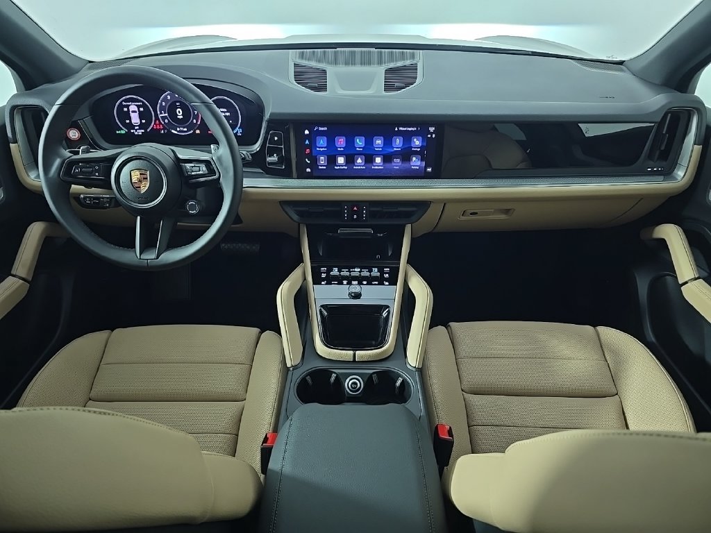 Certified 2026 Porsche Cayenne AWD/4WD image 31