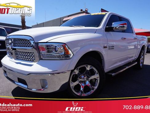 Used 2017 RAM 1500 Laramie AWD/4WD image 1