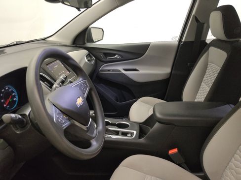 Used 2021 Chevrolet Equinox LS w/ LPO, Cargo Package image 17