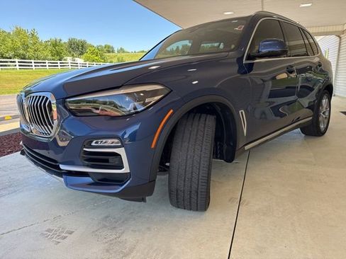Used 2019 BMW X5 xDrive40i w/ Convenience Package AWD/4WD image 9