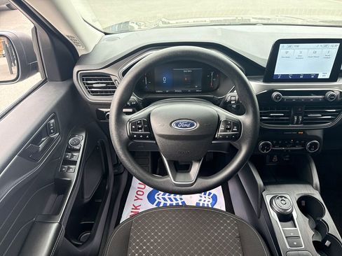 Used 2025 Ford Escape Active AWD/4WD image 15