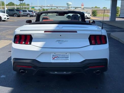 Used 2024 Ford Mustang Premium RWD image 7