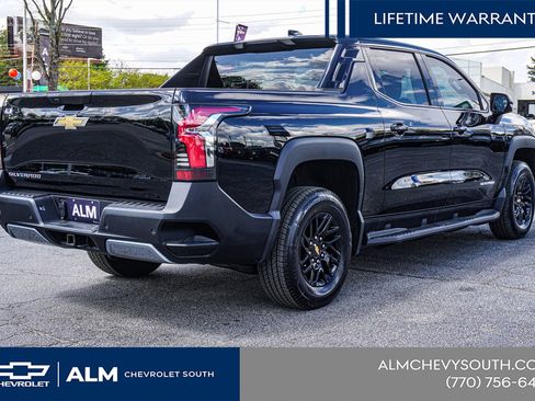 New 2026 Chevrolet Silverado EV LT image 6