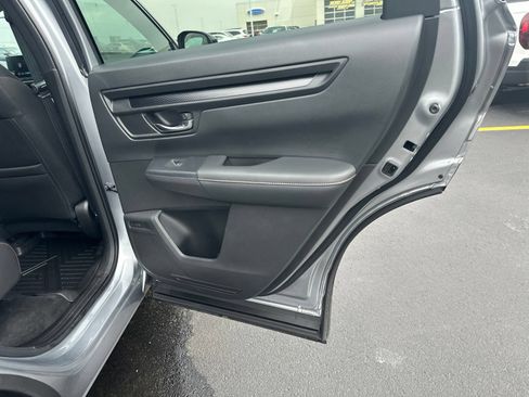 Used 2024 Honda CR-V Sport image 32