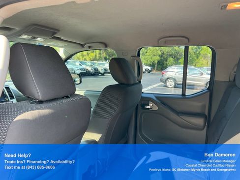 Used 2015 Nissan Frontier Desert Runner RWD image 15