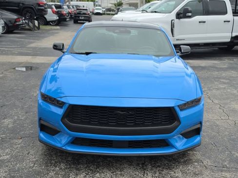 Used 2024 Ford Mustang Coupe image 2