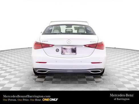 New 2026 Mercedes-Benz C 300 4MATIC Sedan image 4
