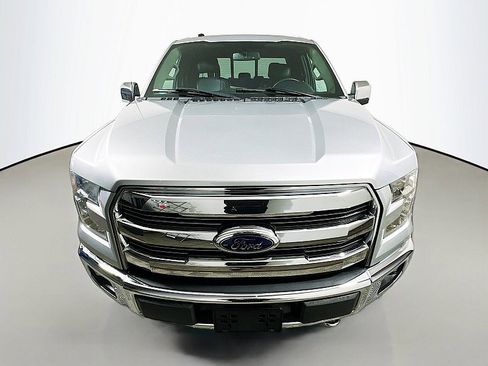 Used 2017 Ford F150 Lariat image 2