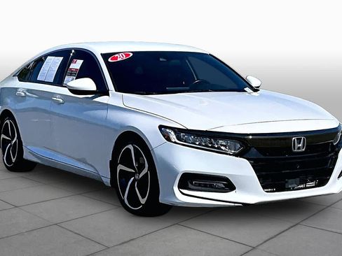 Used 2020 Honda Accord Sport image 2