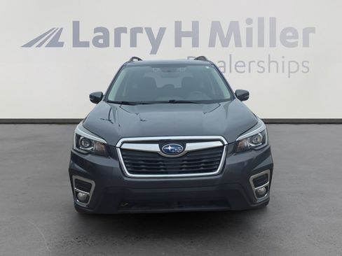 Used 2020 Subaru Forester Limited image 8