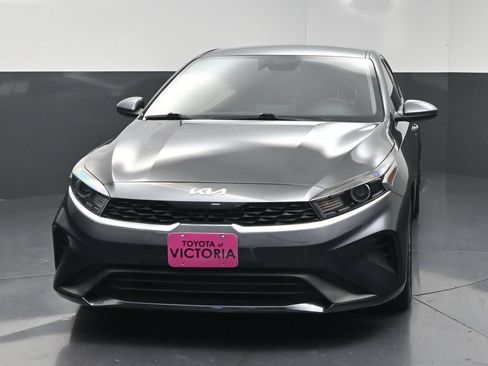 Used 2022 Kia Forte LXS FWD image 19