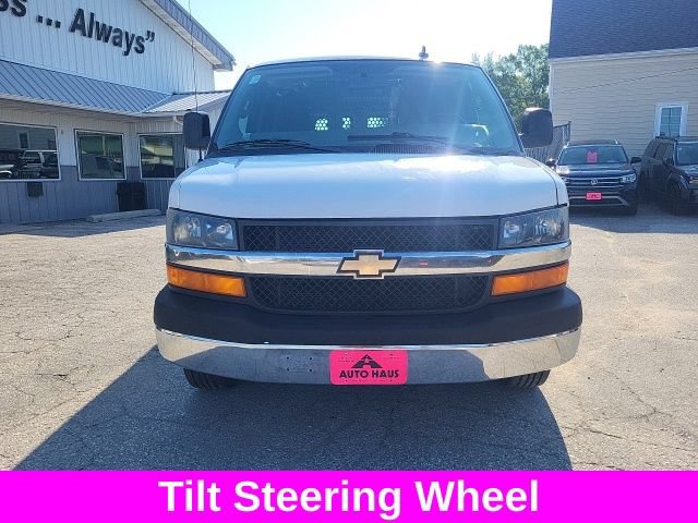 Used 2019 Chevrolet Express 2500 w/ Driver Convenience Package RWD image 18