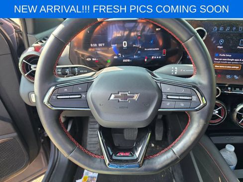 Used 2024 Chevrolet Blazer EV RS RWD image 11