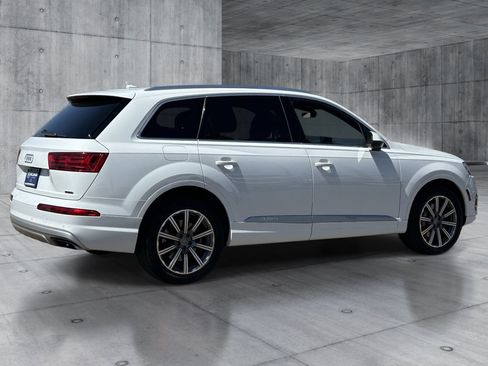 Used 2019 Audi Q7 3.0T Premium Plus w/ Premium Plus Package AWD/4WD image 5