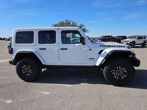 New 2026 Jeep Wrangler Unlimited Rubicon image 8
