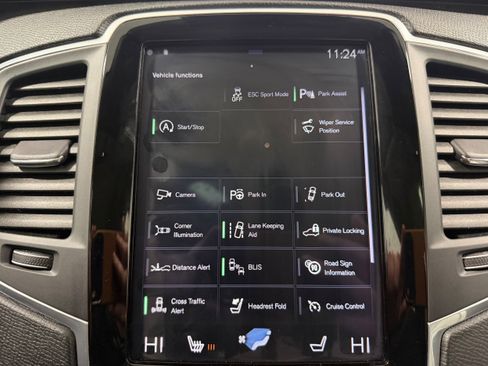 Used 2018 Volvo XC90 T5 Momentum w/ Convenience Package image 15