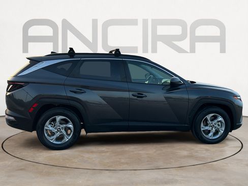 Used 2023 Hyundai Tucson SEL FWD image 11