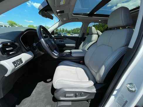 Certified 2025 Honda Pilot Touring image 27
