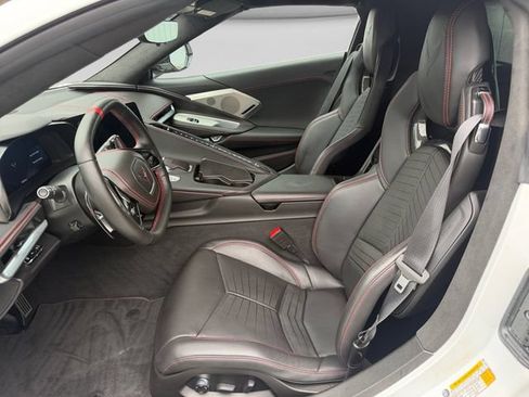 Used 2021 Chevrolet Corvette Stingray Premium Cpe w/ Z51 Performance Package RWD image 12