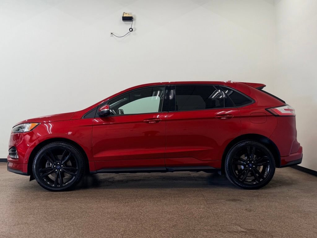Used 2020 Ford Edge ST w/ Equipment Group 401A AWD/4WD image 2