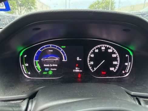 Used 2021 Honda Accord Touring image 11