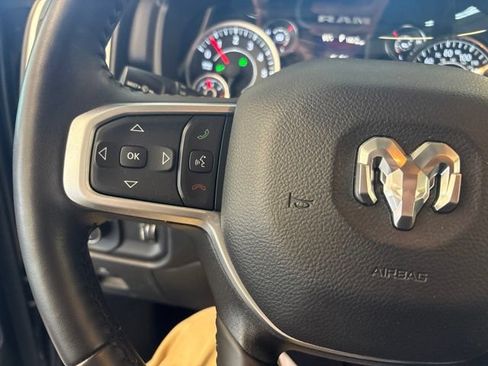 Used 2023 RAM 1500 Big Horn AWD/4WD image 38