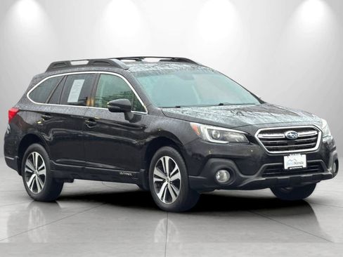 Used 2019 Subaru Outback 2.5i Limited w/ Popular Package #2 image 9