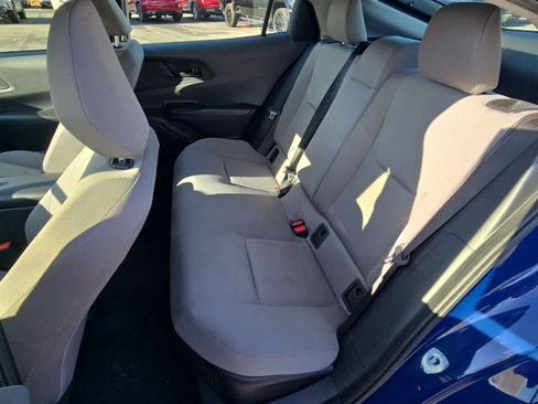Used 2023 Toyota Prius LE image 9