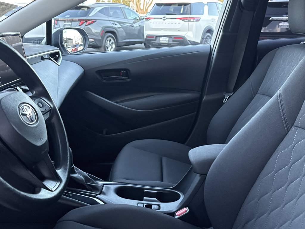 Used 2024 Toyota Corolla LE FWD image 12