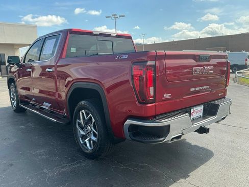 Used 2023 GMC Sierra 1500 SLT w/ SLT Premium Package AWD/4WD image 10