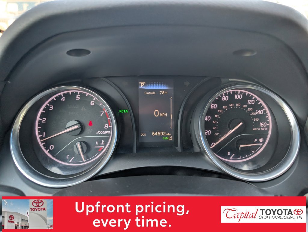Used 2018 Toyota Camry SE w/ Convenience Package FWD image 17