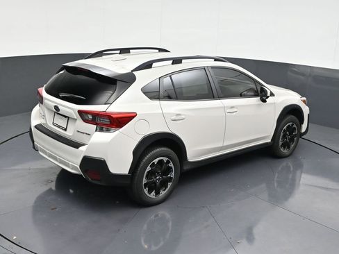 Used 2023 Subaru Crosstrek 2.0i Premium image 19