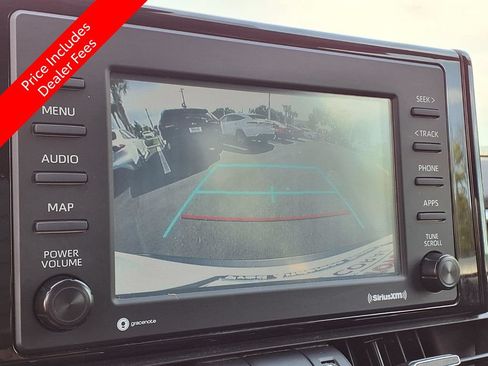 Used 2020 Toyota RAV4 XLE Premium FWD image 22