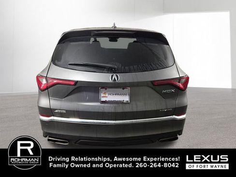 Used 2024 Acura MDX SH-AWD image 8