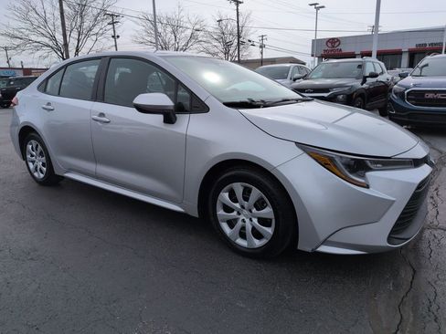 Certified 2024 Toyota Corolla LE image 7