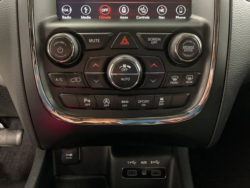 Used 2018 Dodge Durango GT AWD/4WD image 29