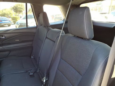 Used 2020 Honda Passport Sport image 18