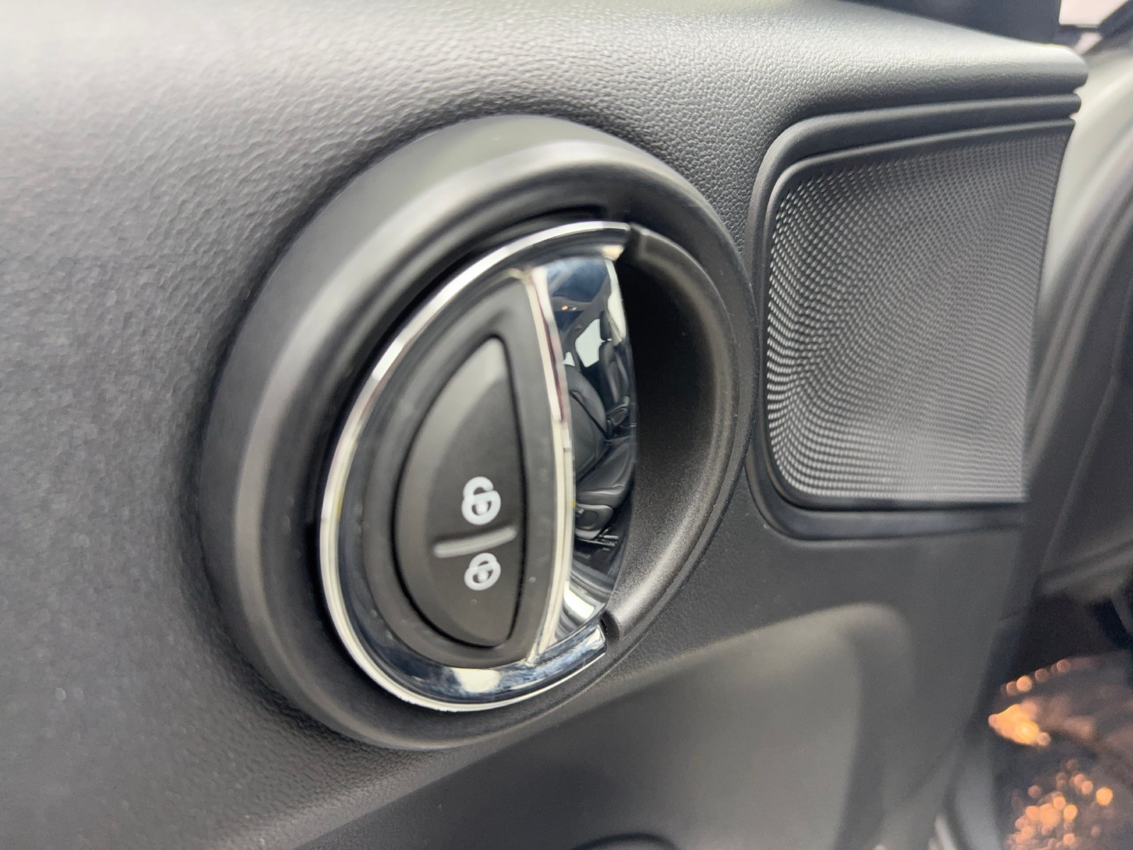 Used 2017 MINI Cooper Countryman FWD image 30