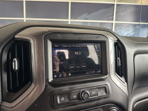 Used 2024 Chevrolet Silverado 1500 Custom Trail Boss image 34