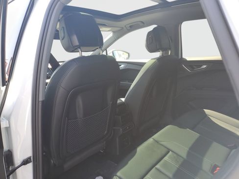 Used 2023 Audi Q4 e-tron Premium Plus w/ Premium Plus AWD/4WD image 14