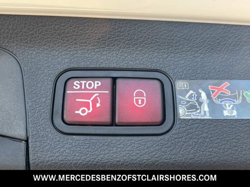 Used 2026 Mercedes-Benz GLS 450 4MATIC image 14