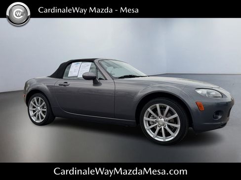Used 2006 MAZDA MX-5 Miata Grand Touring w/ Premium Pkg image 1