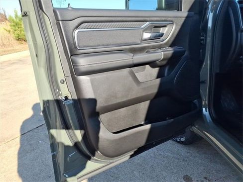 New 2026 RAM 1500 4x4 Crew Cab image 20