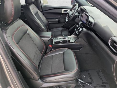 Certified 2023 Ford Explorer ST-Line w/ Class IV Trailer Tow Package image 22