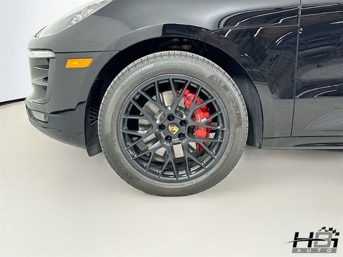 Used 2017 Porsche Macan GTS image 18