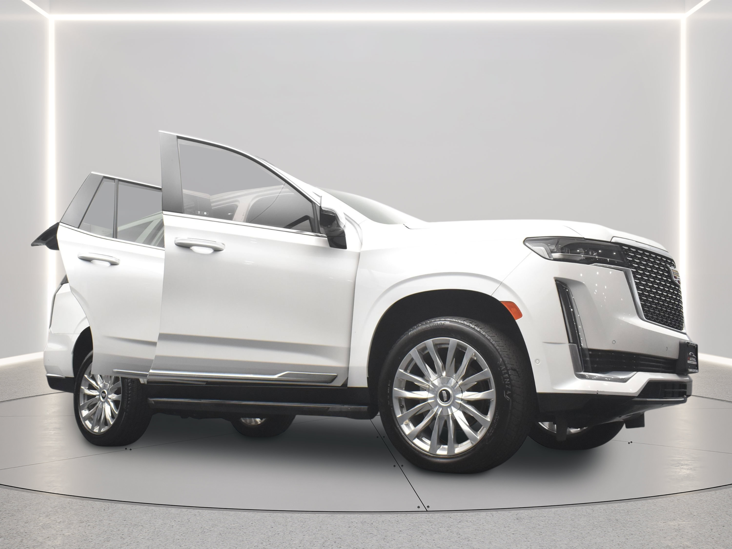 Used 2022 Cadillac Escalade Premium Luxury AWD/4WD image 4