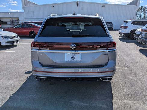 New 2026 Volkswagen Atlas SEL Premium R-Line image 4
