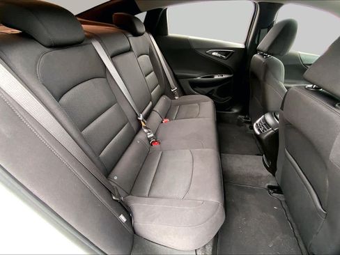 Used 2024 Chevrolet Malibu LT FWD image 19