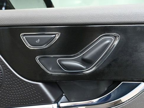 Used 2024 Lincoln Corsair AWD w/ Equipment Group 101A image 49